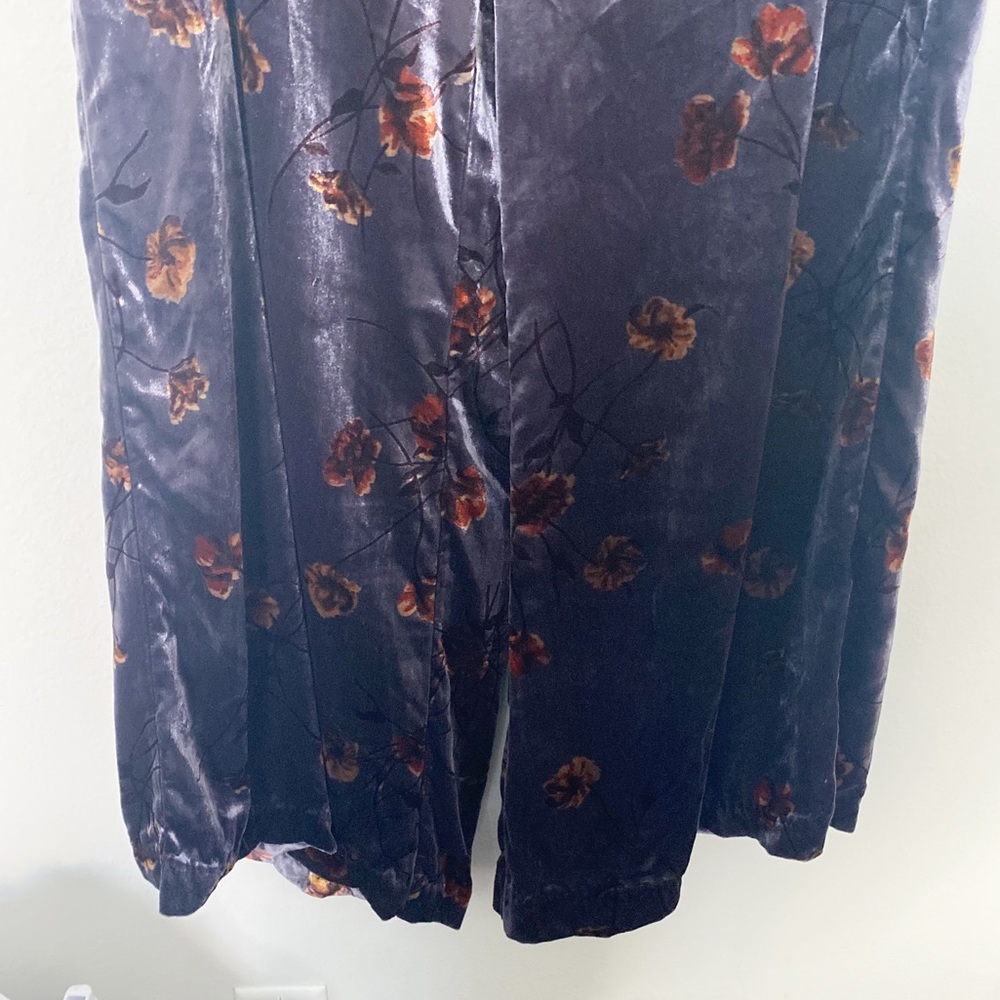 Anthropologie ett:twa Jessie Velvet Floral Wide Leg Pants Gray Sz Large Boho - Picture 11 of 13